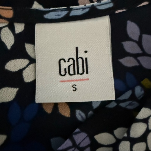 CAbi 5619 Cinco Printed Floral Shift Dress Size Small - Picture 11 of 12
